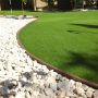 Good Lawn Edging for Artificial Grass Doesn’t Creep