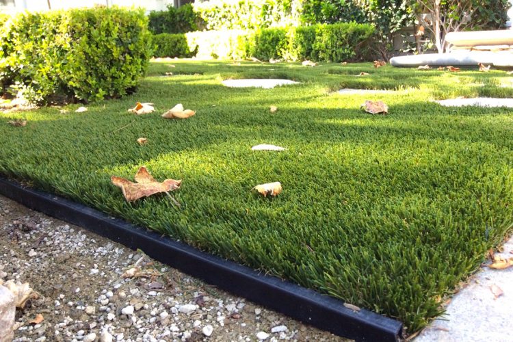 Artificial Lawn Supplies Green Where Grass Don’t Grow
